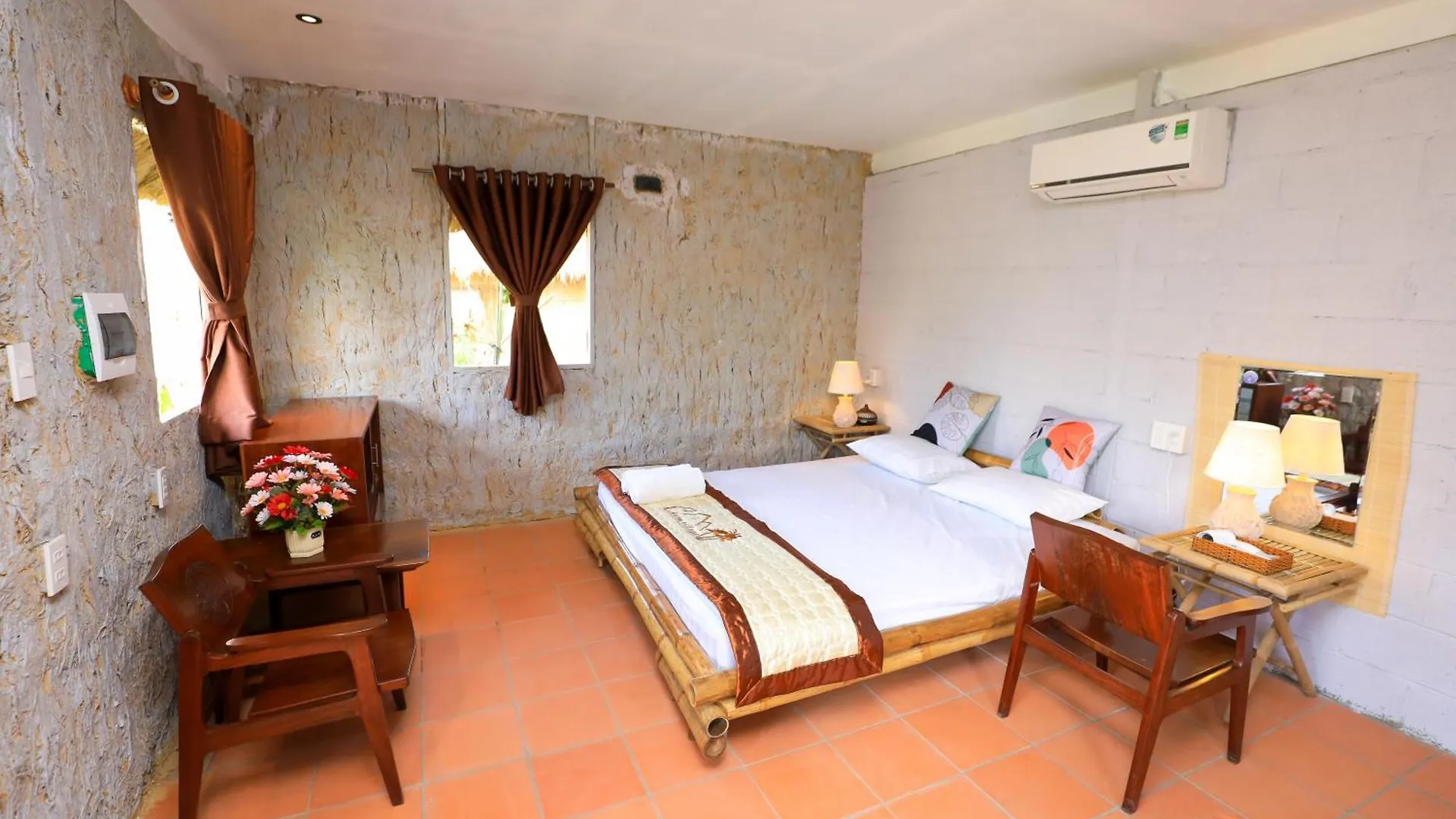 Khu Nghi Duong Sinh Thai Charm Village Vung Tau 0*,